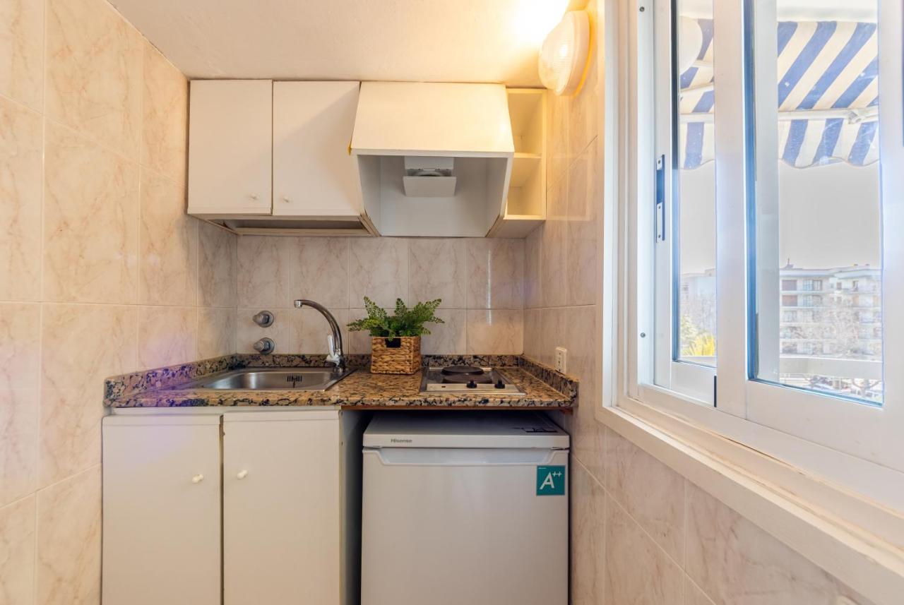 Apartamentos Alboran-Arysal Salou Exterior photo