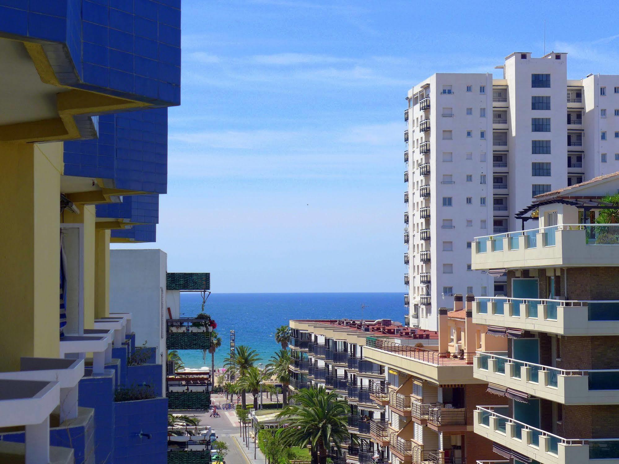 Apartamentos Alboran-Arysal Salou Exterior photo
